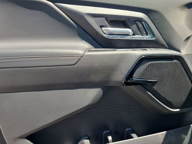 New 2026 Chevrolet Silverado EV LT image 17