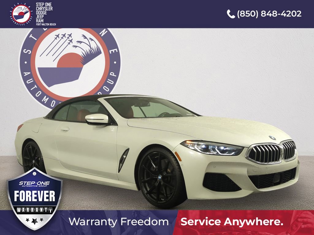 Used 2022 BMW 840i Convertible image 1