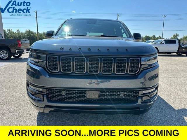 Certified 2024 Jeep Wagoneer Series II AWD/4WD image 2