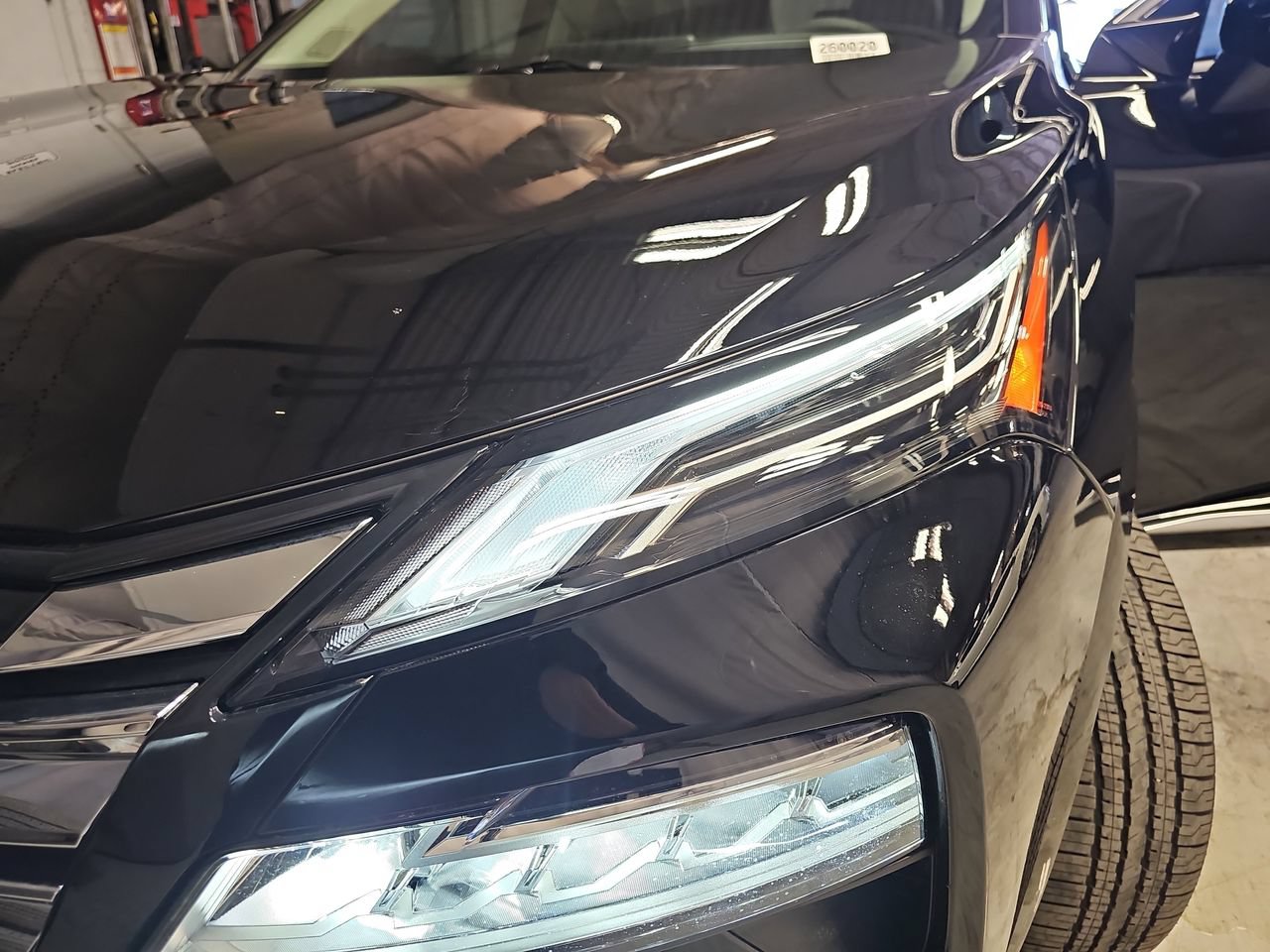 New 2026 Nissan Rogue Platinum w/ Platinum Premium Package AWD/4WD image 10