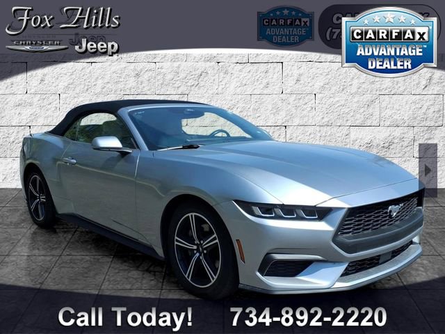 Used 2024 Ford Mustang Premium RWD image 1