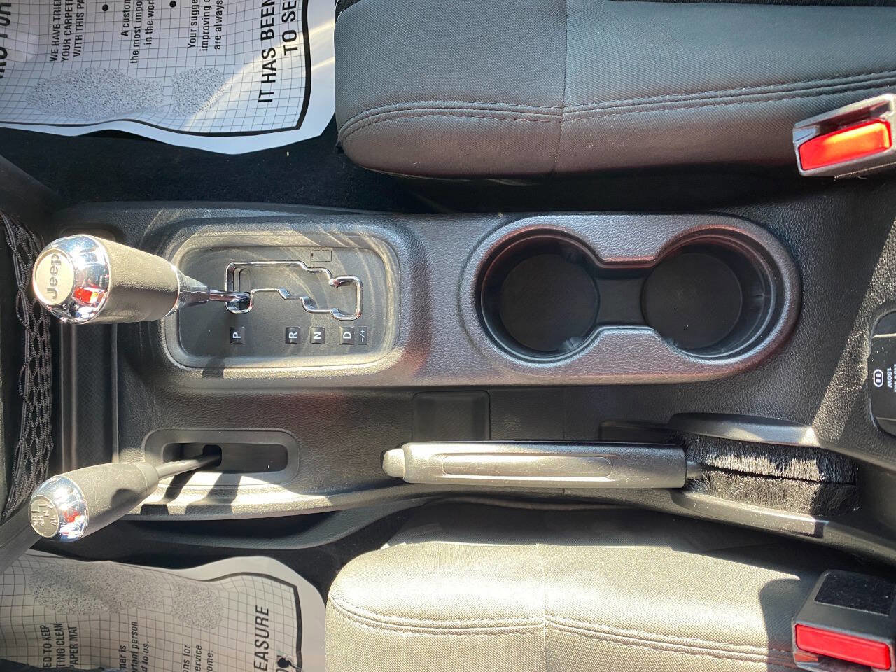 Used 2012 Jeep Wrangler Unlimited Sahara w/ Connectivity Group image 16