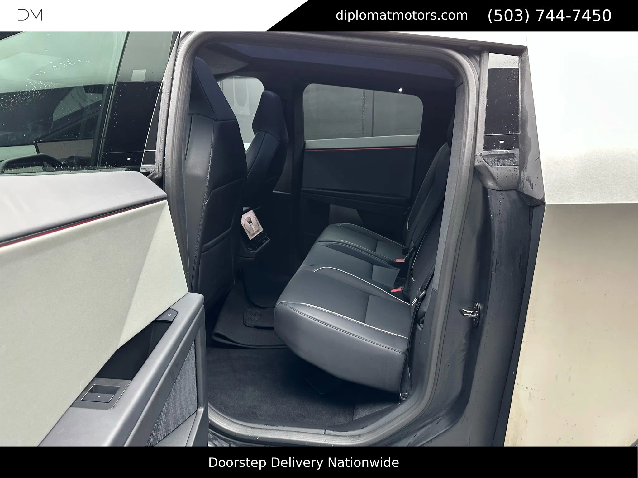 Used 2025 Tesla Cybertruck AWD Crew Cab image 20