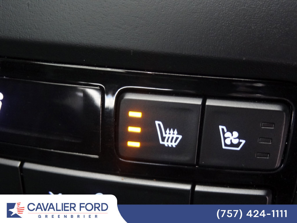 Used 2023 Hyundai Palisade Limited AWD/4WD image 17