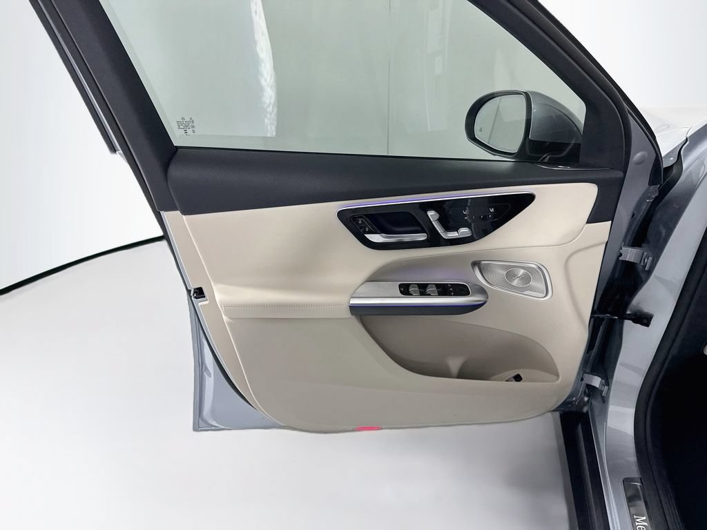 New 2027 Mercedes-Benz GLC 350e 4MATIC image 26
