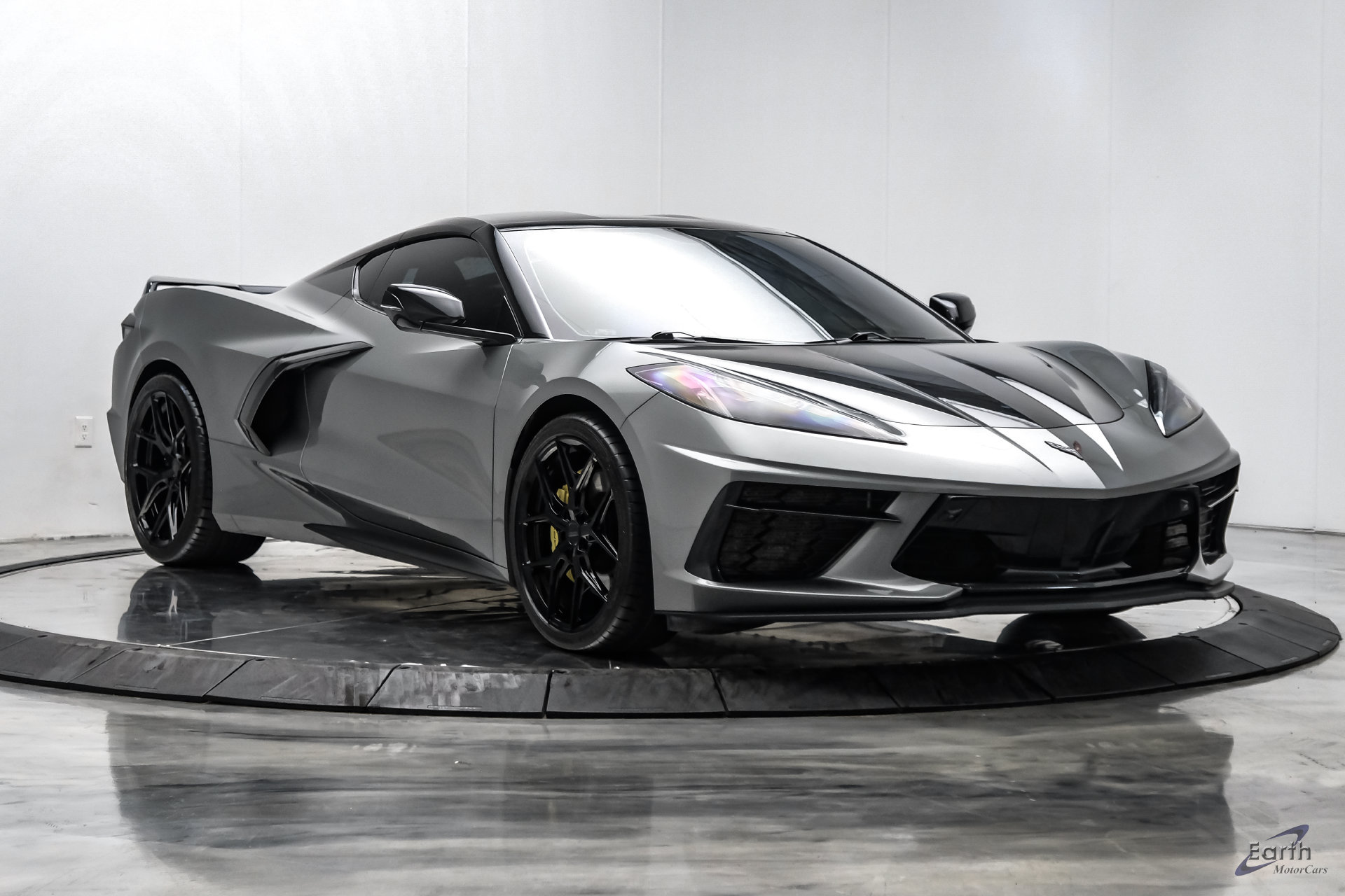 Used 2023 Chevrolet Corvette Stingray Preferred Cpe w/ Z51 Performance Package RWD image 32