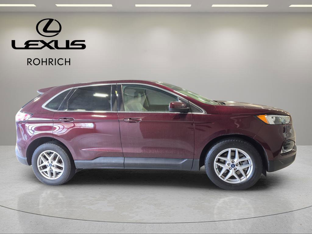 Used 2022 Ford Edge SEL w/ Convenience Package image 4