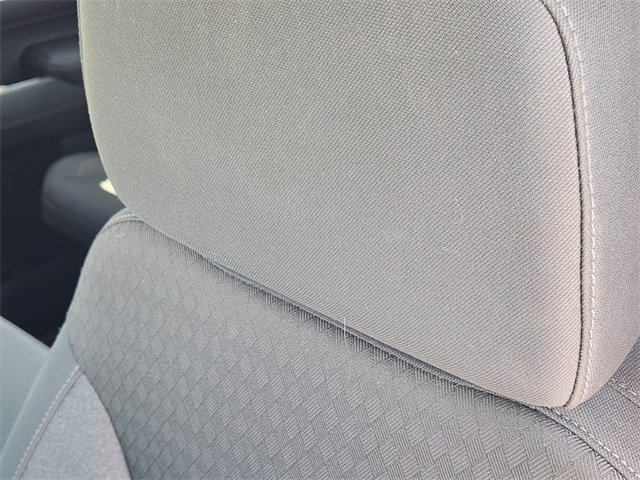 Used 2025 Chevrolet Silverado 1500 LT image 17