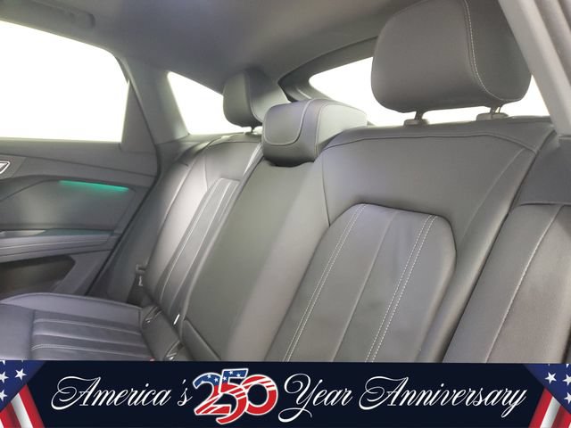Used 2023 Audi Q4 e-tron Prestige AWD/4WD image 13