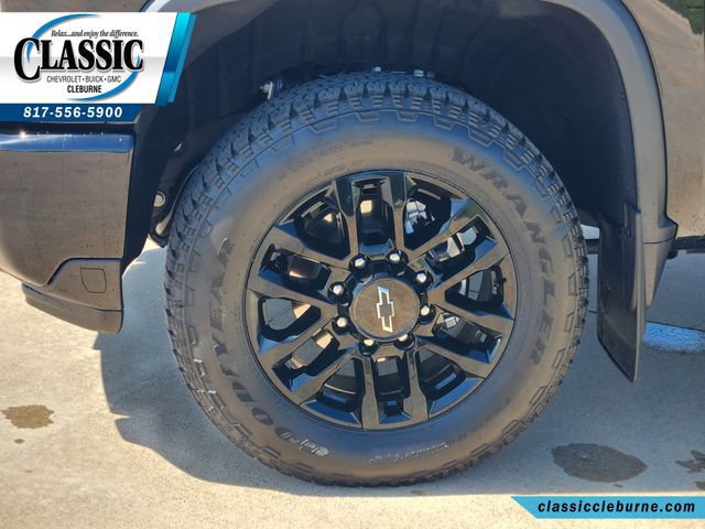 Used 2026 Chevrolet Silverado 2500 Custom w/ Custom Convenience Package AWD/4WD image 13