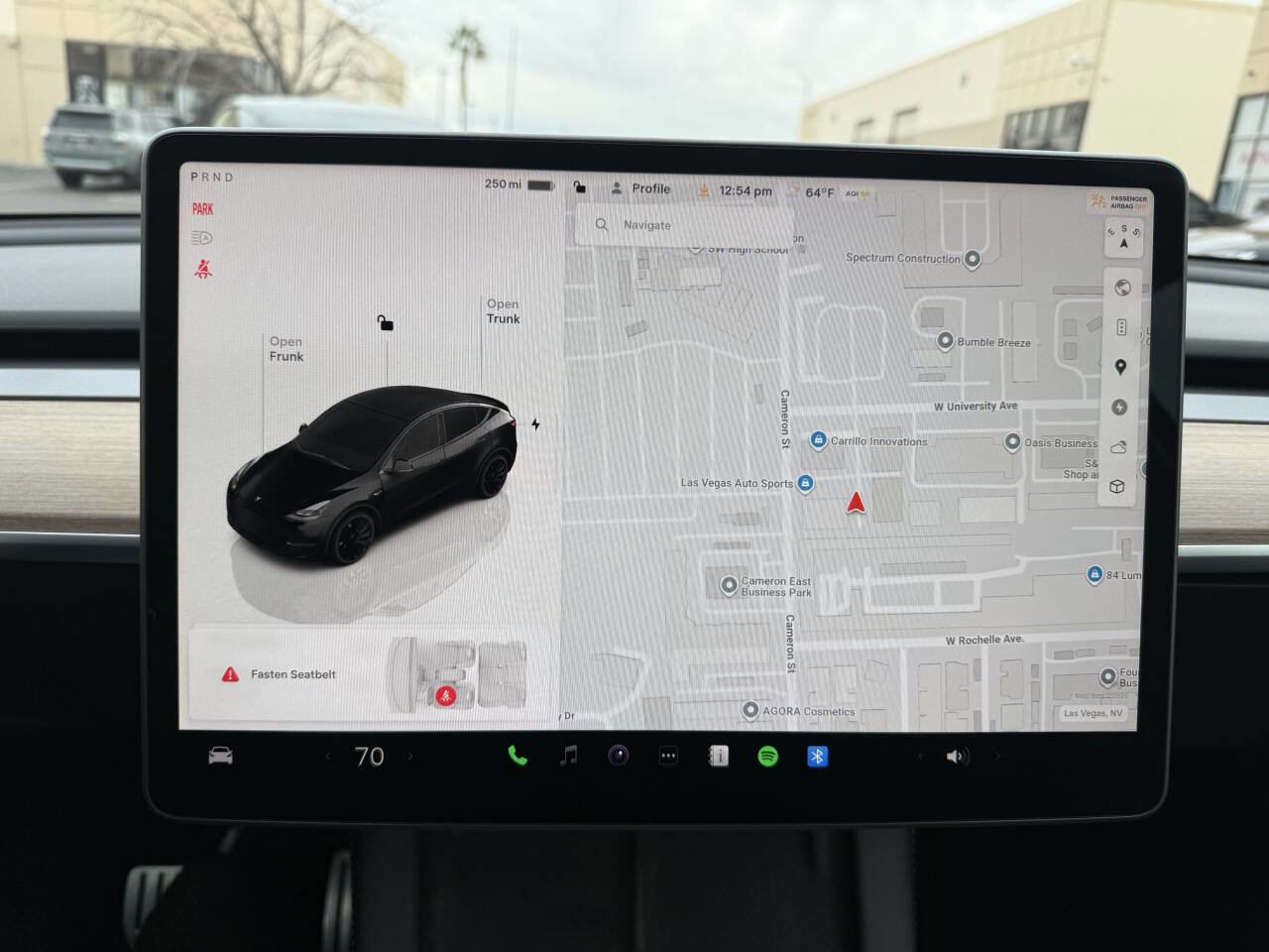 Used 2023 Tesla Model Y Performance image 10