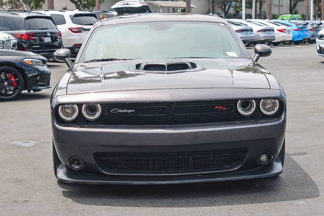 Used 2022 Dodge Challenger R/T Scat Pack w/ Shaker Package RWD image 2