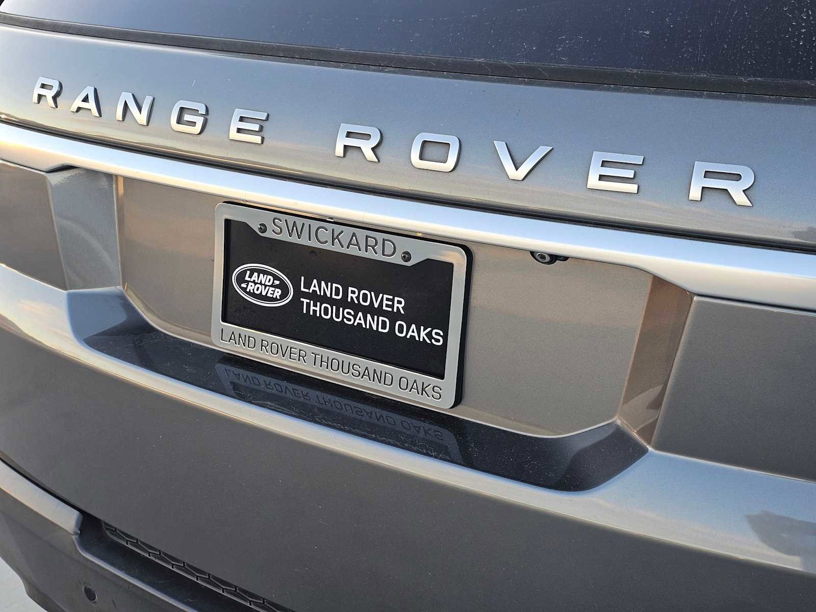 Used 2014 Land Rover Range Rover Sport HSE image 13