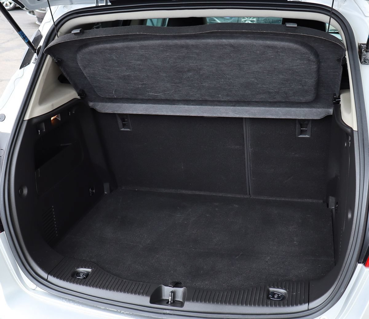 Used 2021 Buick Encore Preferred w/ Safety Package II FWD image 24