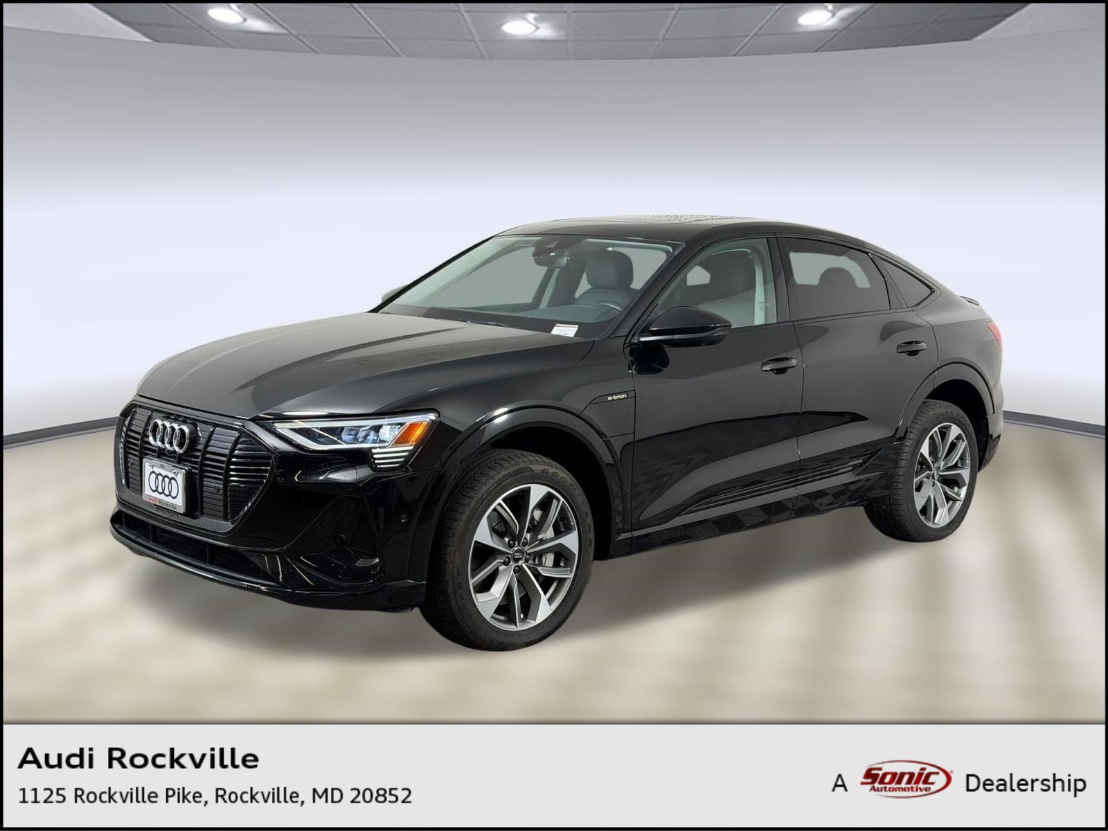 Certified 2021 Audi e-tron Premium Plus w/ Premium Plus Package AWD/4WD image 1
