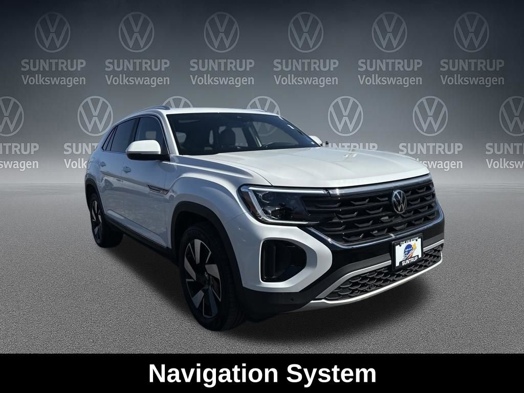 Used 2025 Volkswagen Atlas Cross Sport SEL image 9