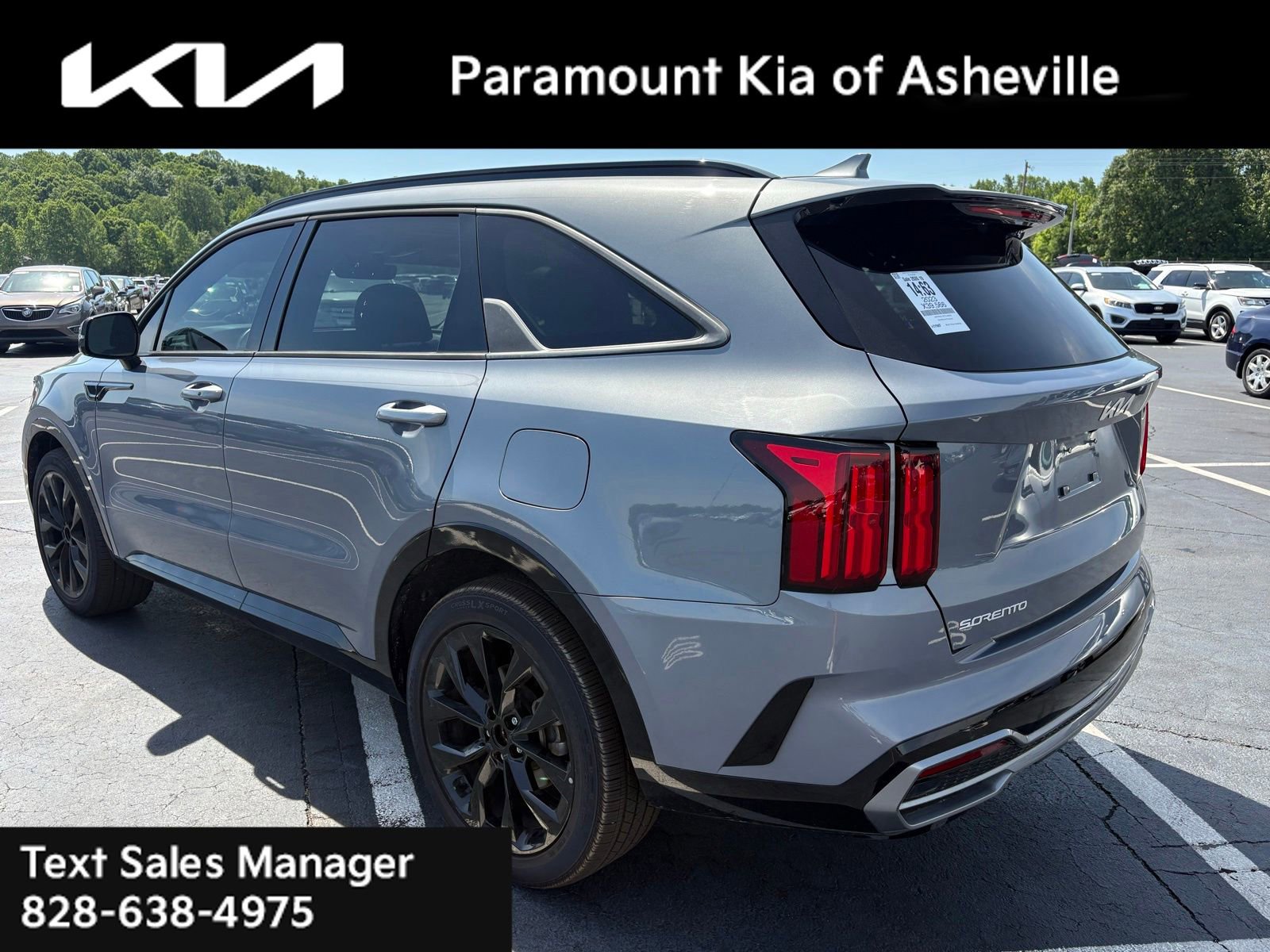 Certified 2023 Kia Sorento SX FWD image 8