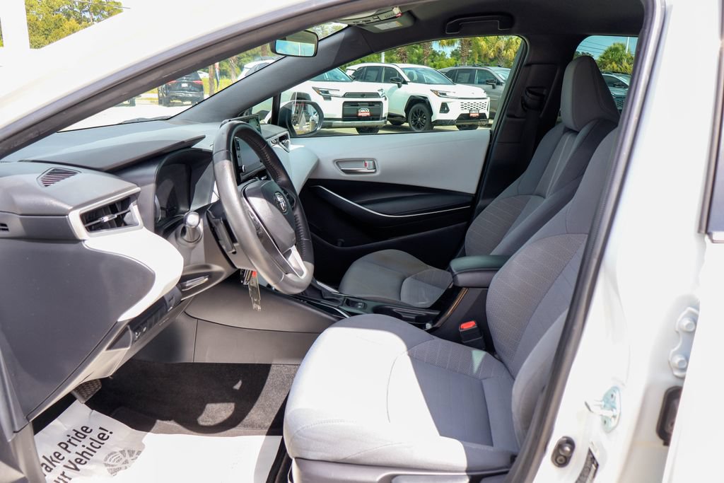 Used 2022 Toyota Corolla SE FWD image 9
