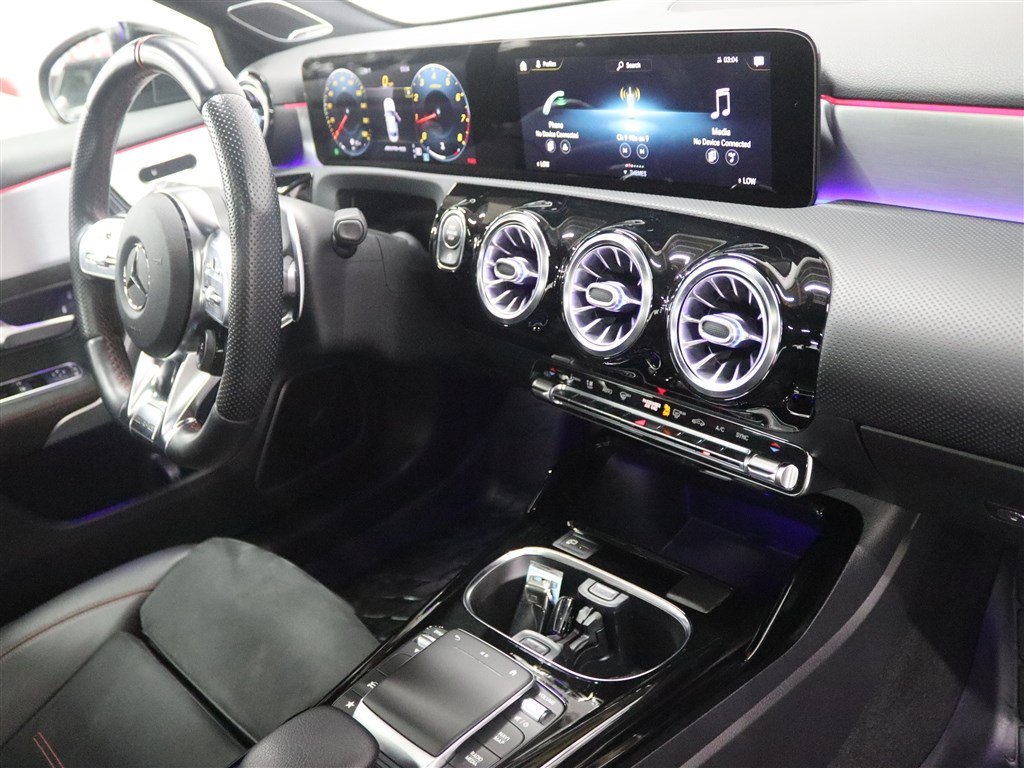 Used 2021 Mercedes-Benz A 35 AMG 4MATIC image 31