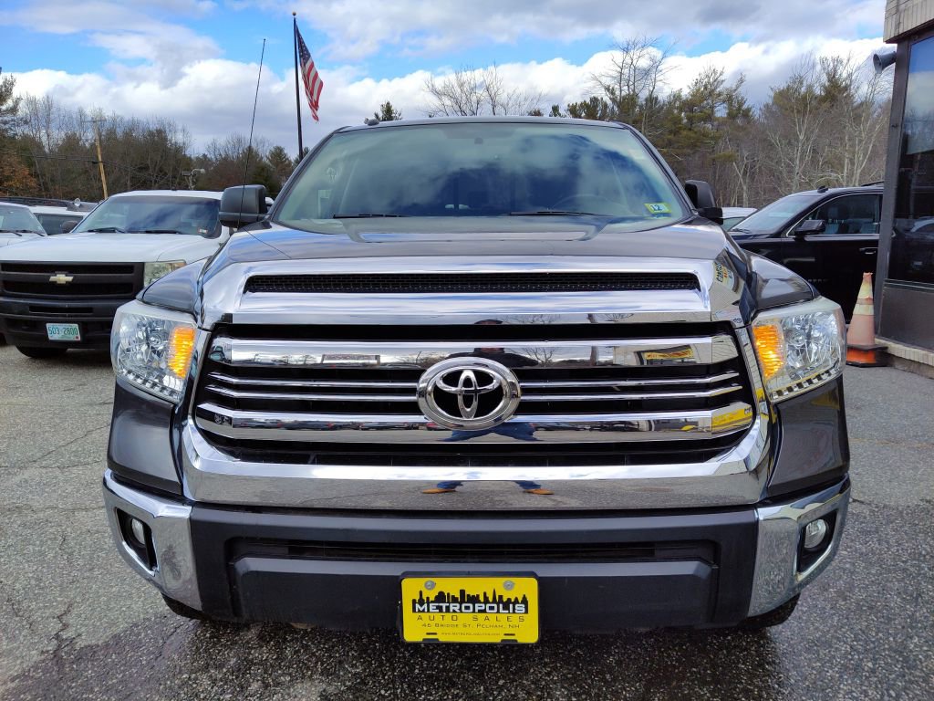 Used 2016 Toyota Tundra SR5 image 3