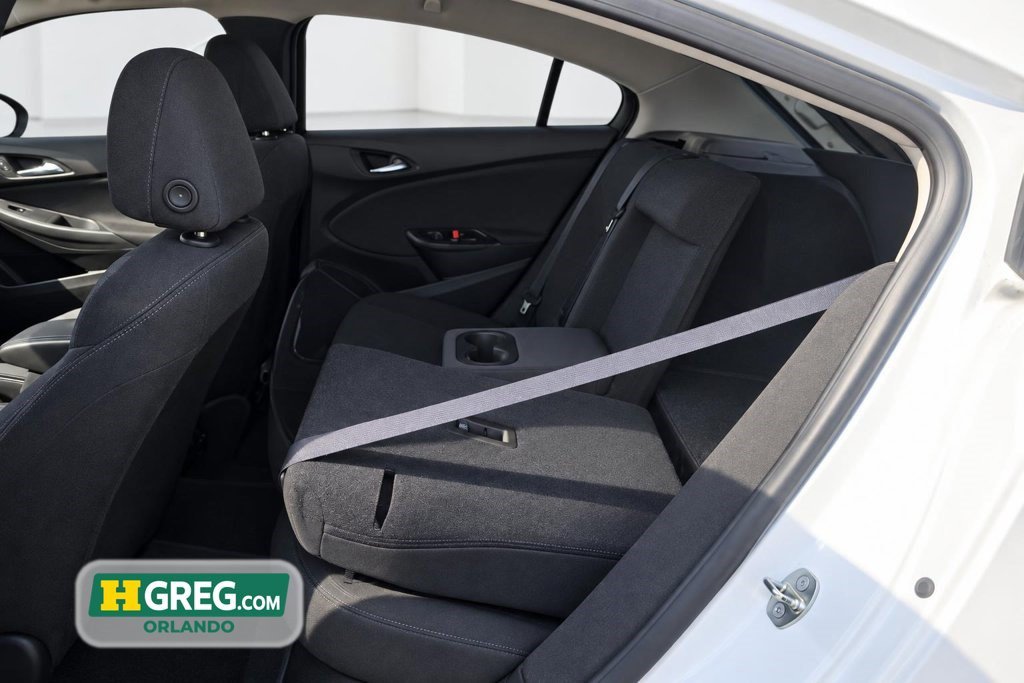 Used 2017 Chevrolet Cruze LT w/ Convenience Package FWD image 12