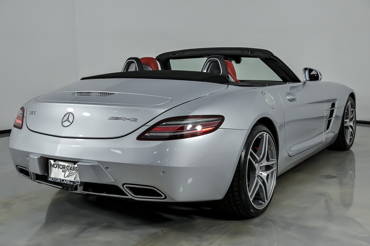 Used 2012 Mercedes-Benz SLS AMG Roadster image 12