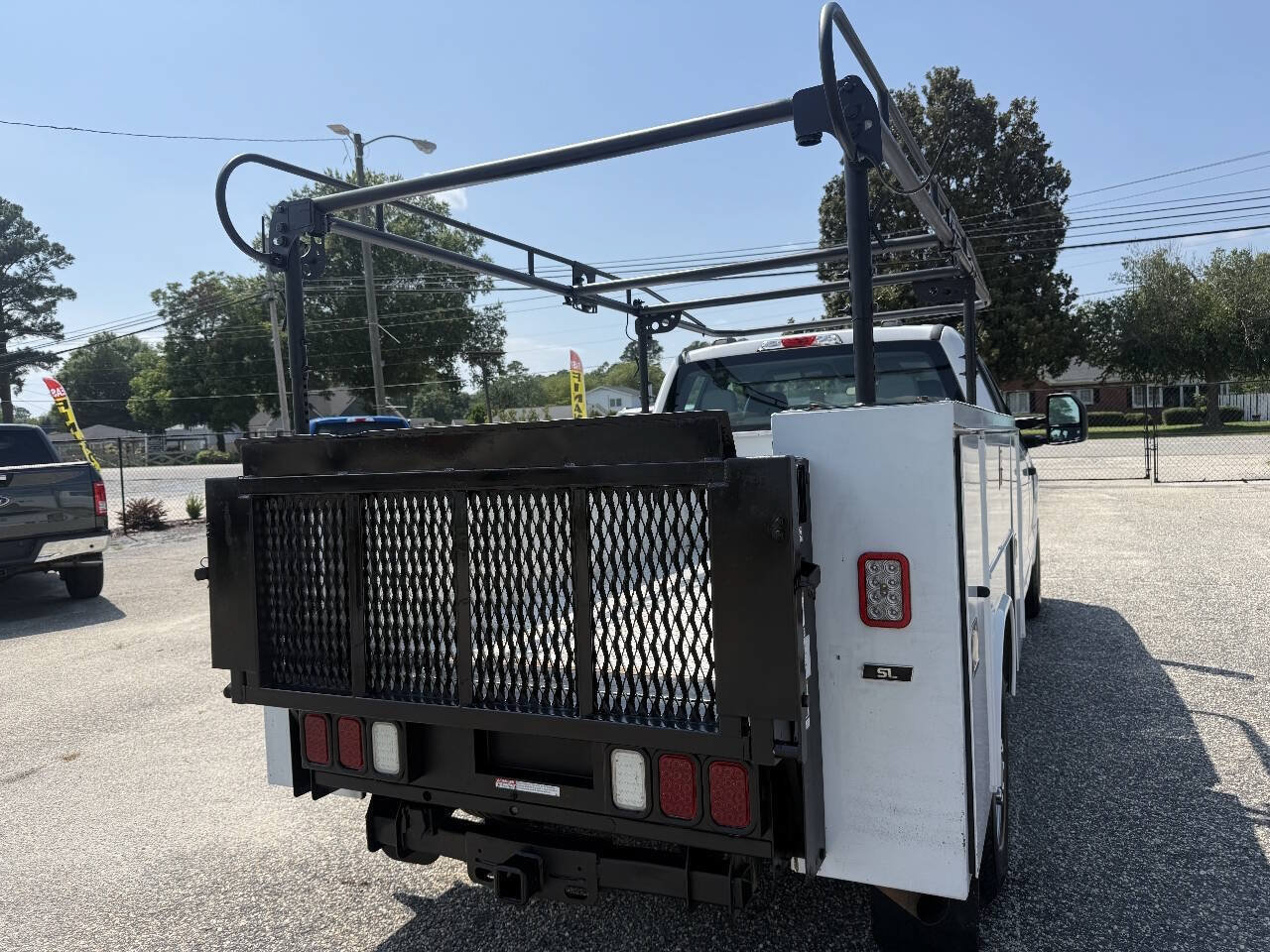 Used 2021 Ford F250 XL w/ Power Equipment Group RWD image 17