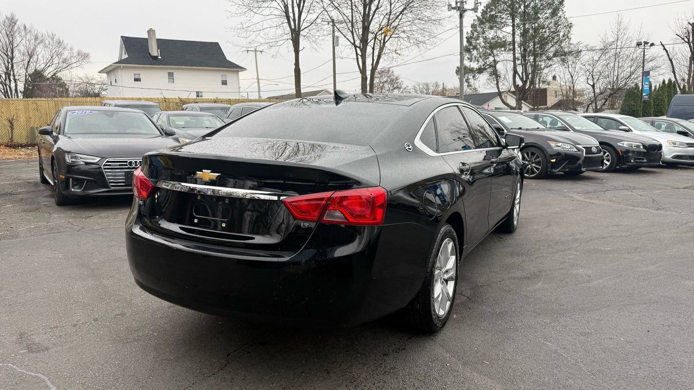 Used 2017 Chevrolet Impala LT image 5