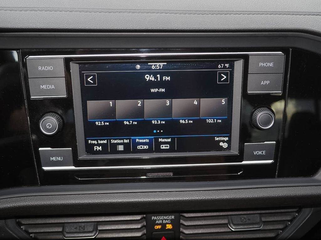 Used 2023 Volkswagen Jetta SE FWD image 11