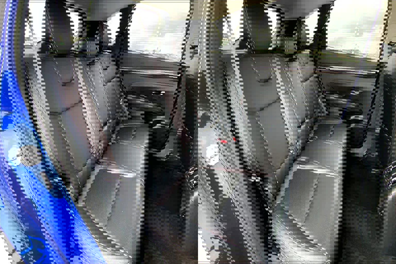 Used 2022 Hyundai Tucson SEL w/ Cargo Package image 17