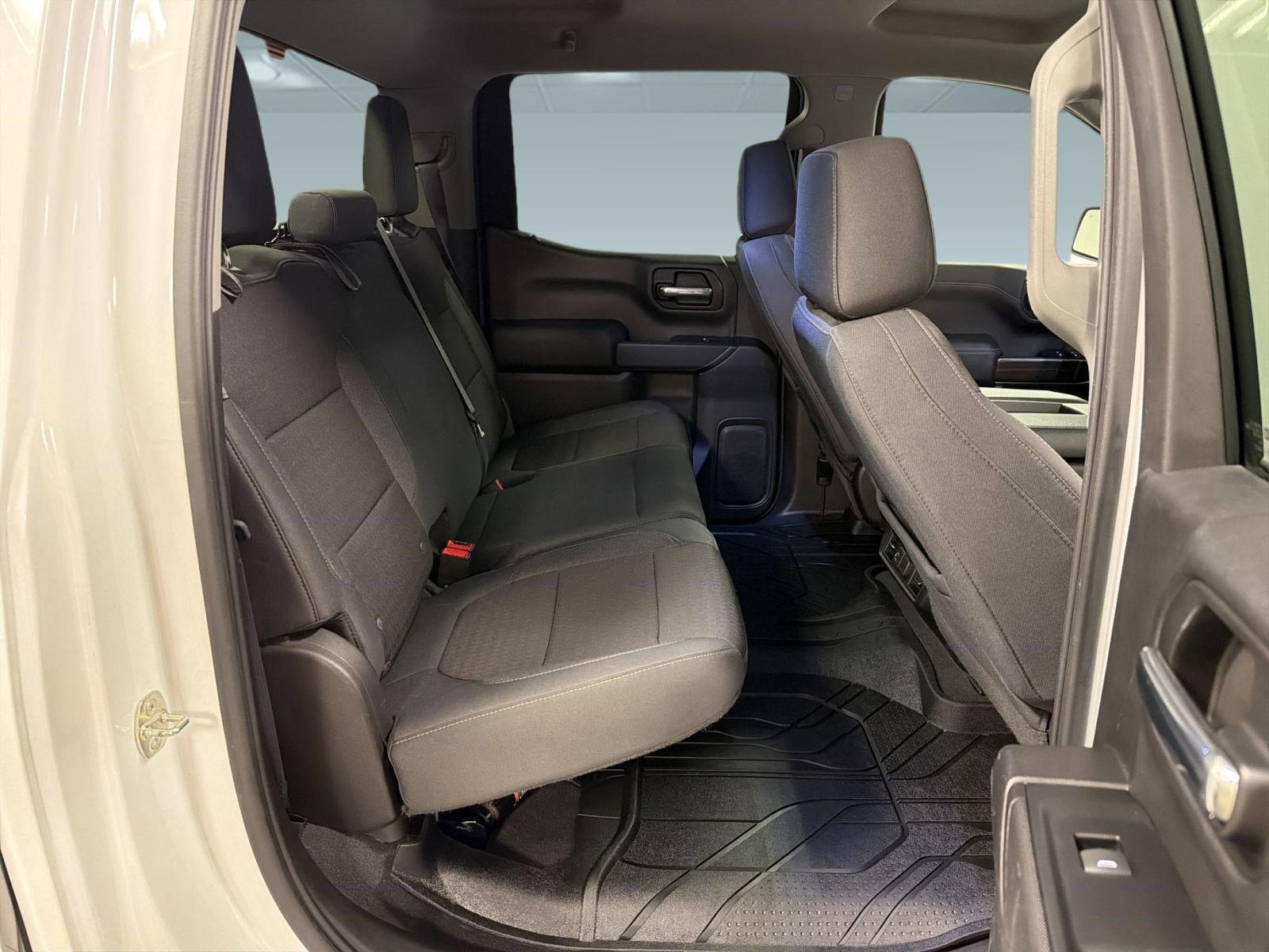 Used 2019 Chevrolet Silverado 1500 LT w/ All-Star Edition RWD image 28