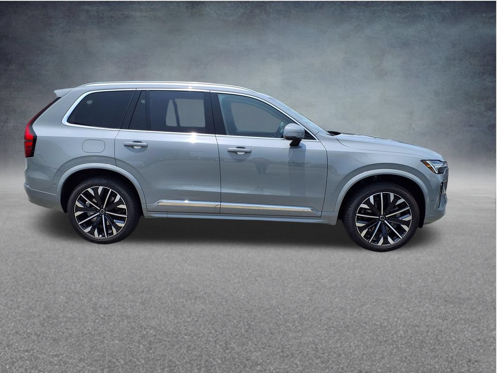 New 2026 Volvo XC90 B5 Plus w/ Protection Package Premier AWD/4WD image 9