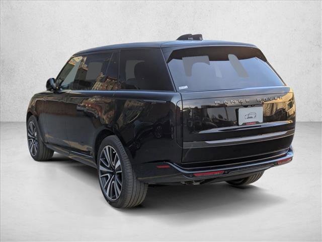 New 2026 Land Rover Range Rover Long Wheelbase SE image 9