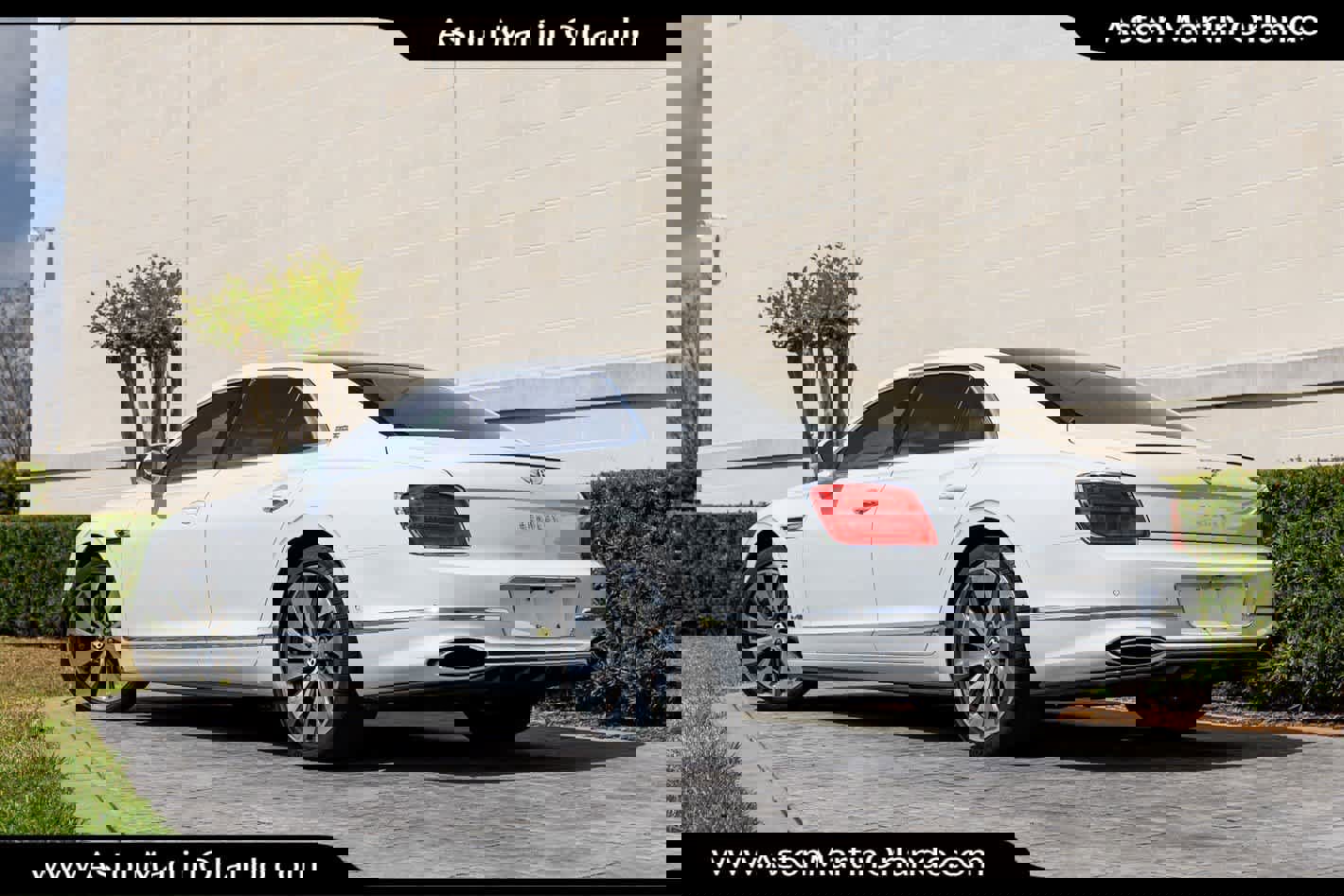 Used 2021 Bentley Flying Spur W12 image 31