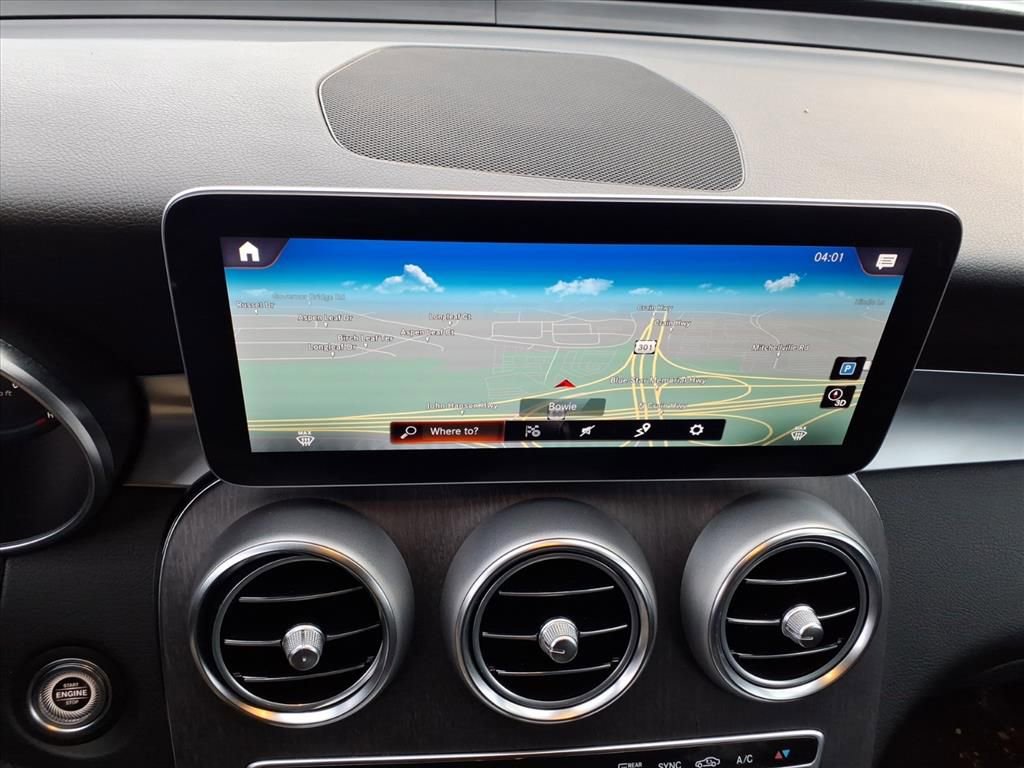 Used 2022 Mercedes-Benz GLC 300 4MATIC image 25