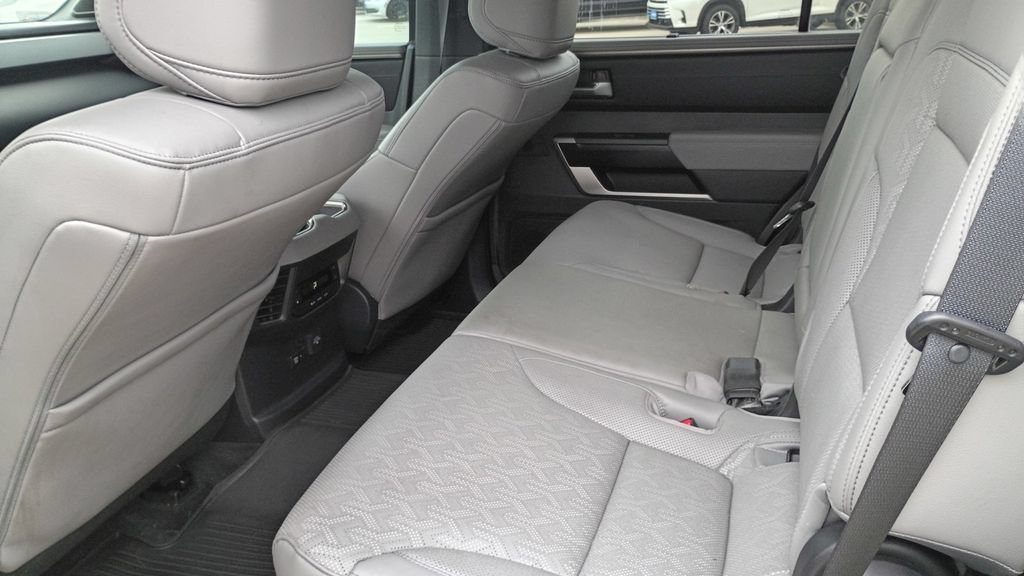 Used 2025 Toyota Sequoia Limited AWD/4WD image 21