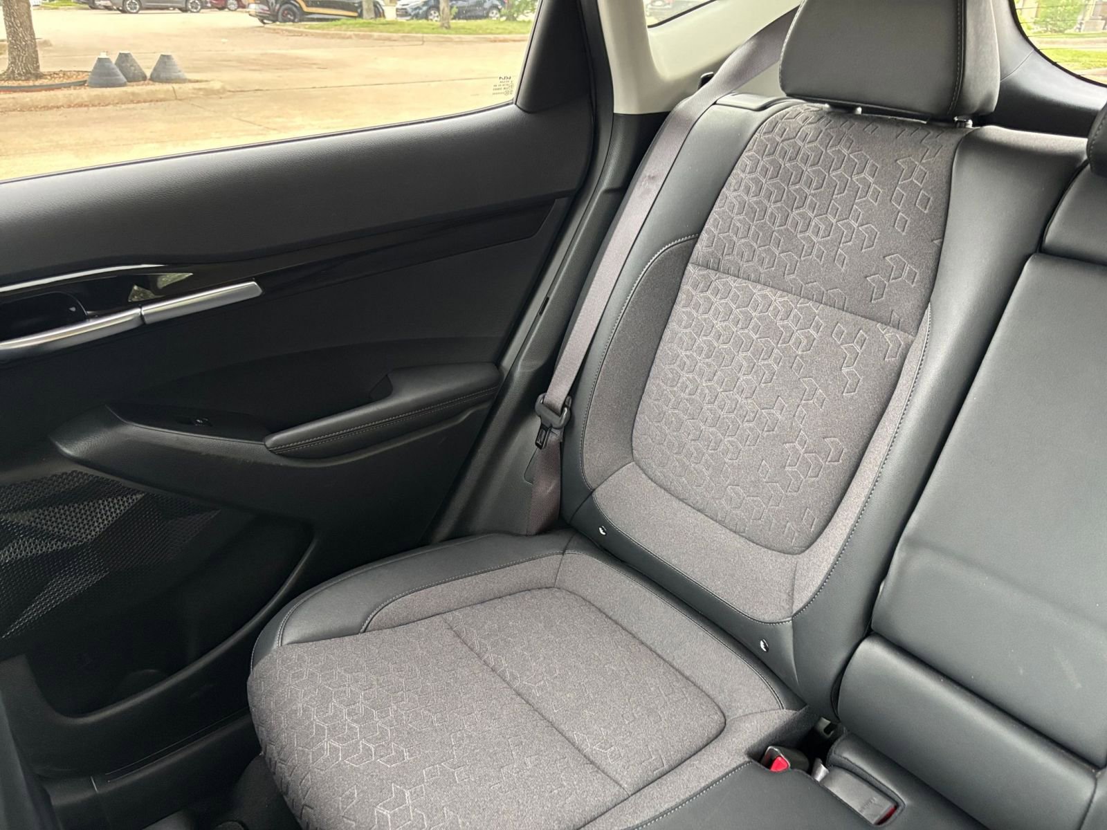 Used 2025 Kia Seltos S image 42