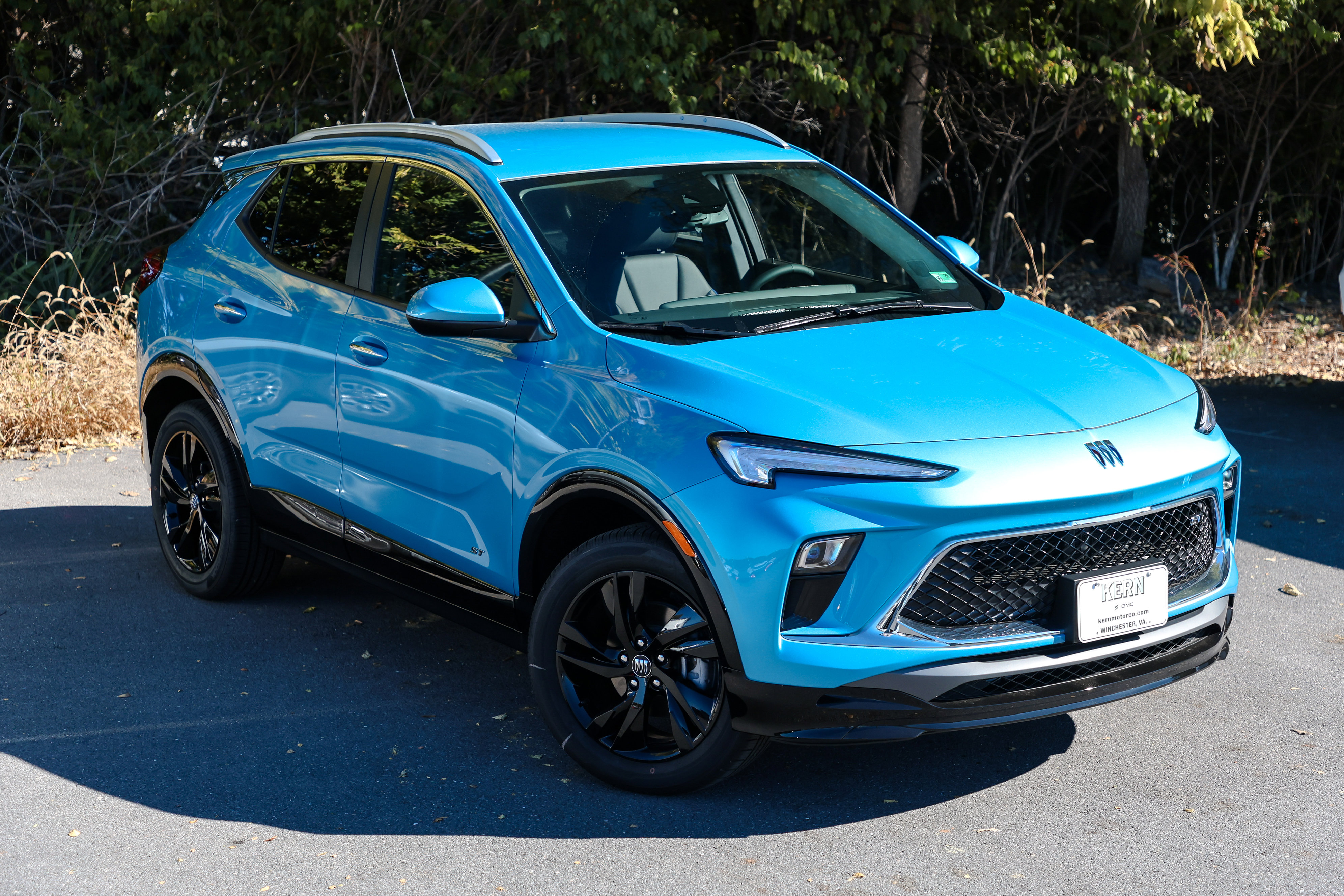 New 2026 Buick Encore GX Sport Touring w/ Comfort Package image 2