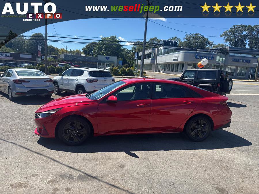 Used 2022 Hyundai Elantra SEL w/ Convenience Package image 5