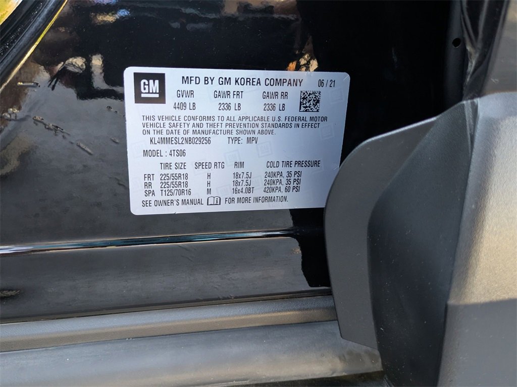 Used 2022 Buick Encore GX Select image 22