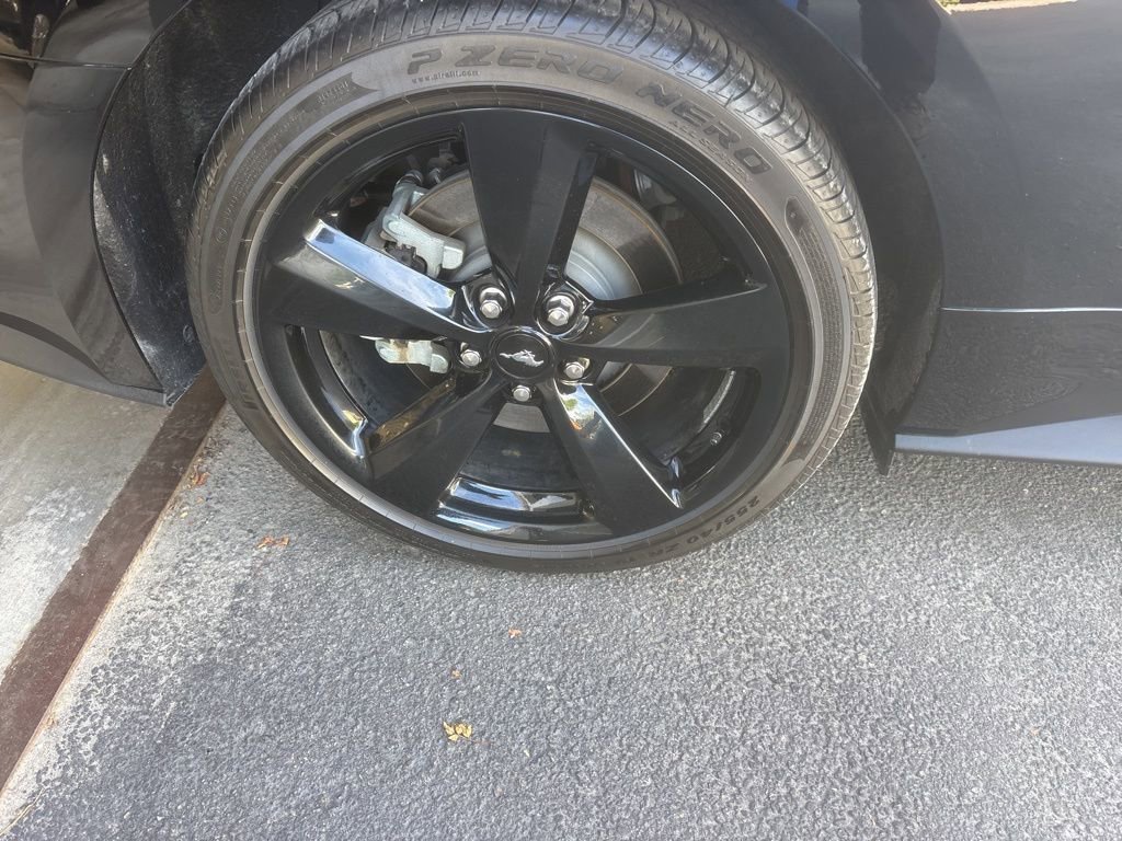 Used 2022 Ford Mustang GT Premium w/ Equipment Group 401A image 11