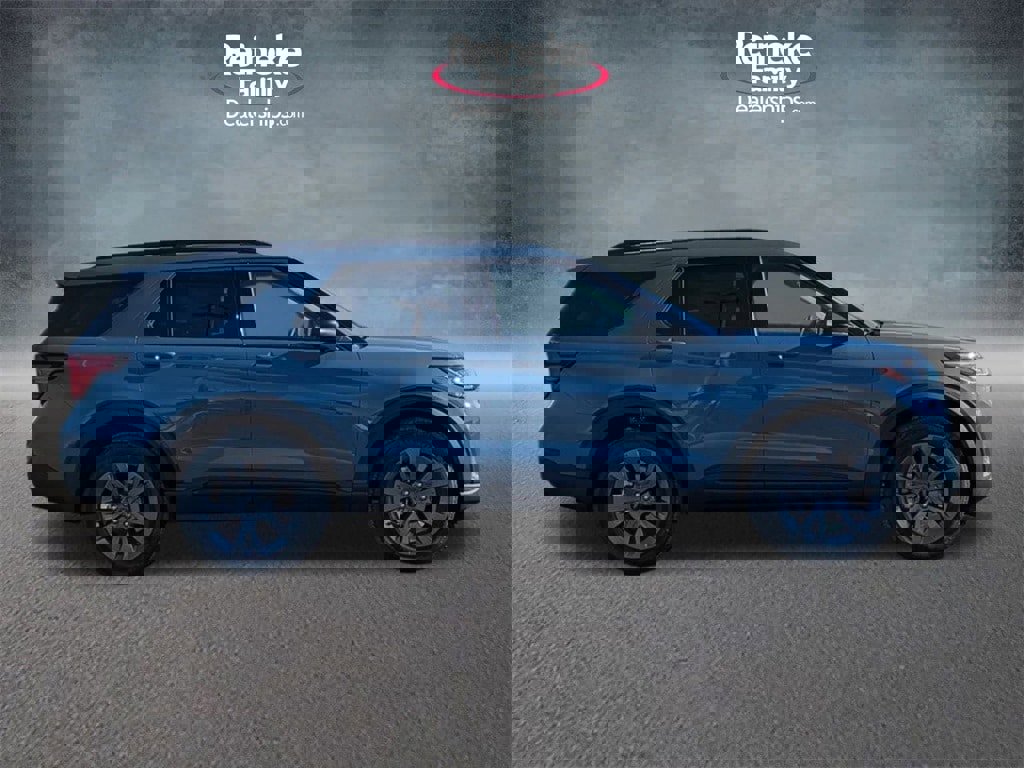 New 2026 Ford Explorer Active w/ Active Comfort Package image 4
