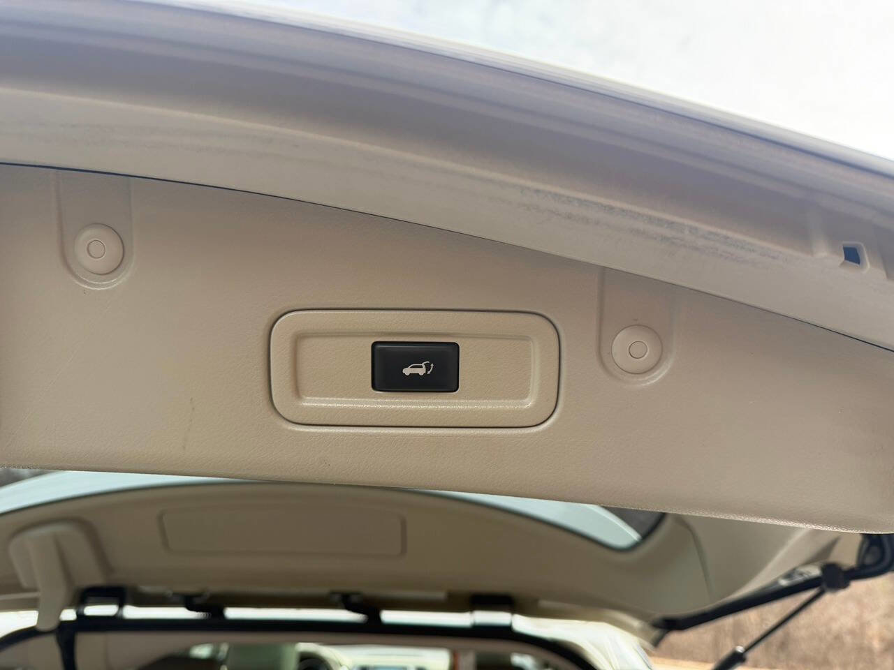 Used 2014 Nissan Murano SL w/ Navigation Package image 24