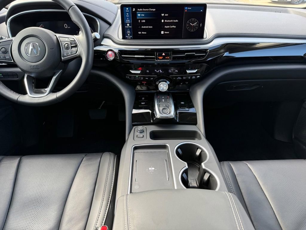 Certified 2026 Acura MDX w/ Technology Package image 11