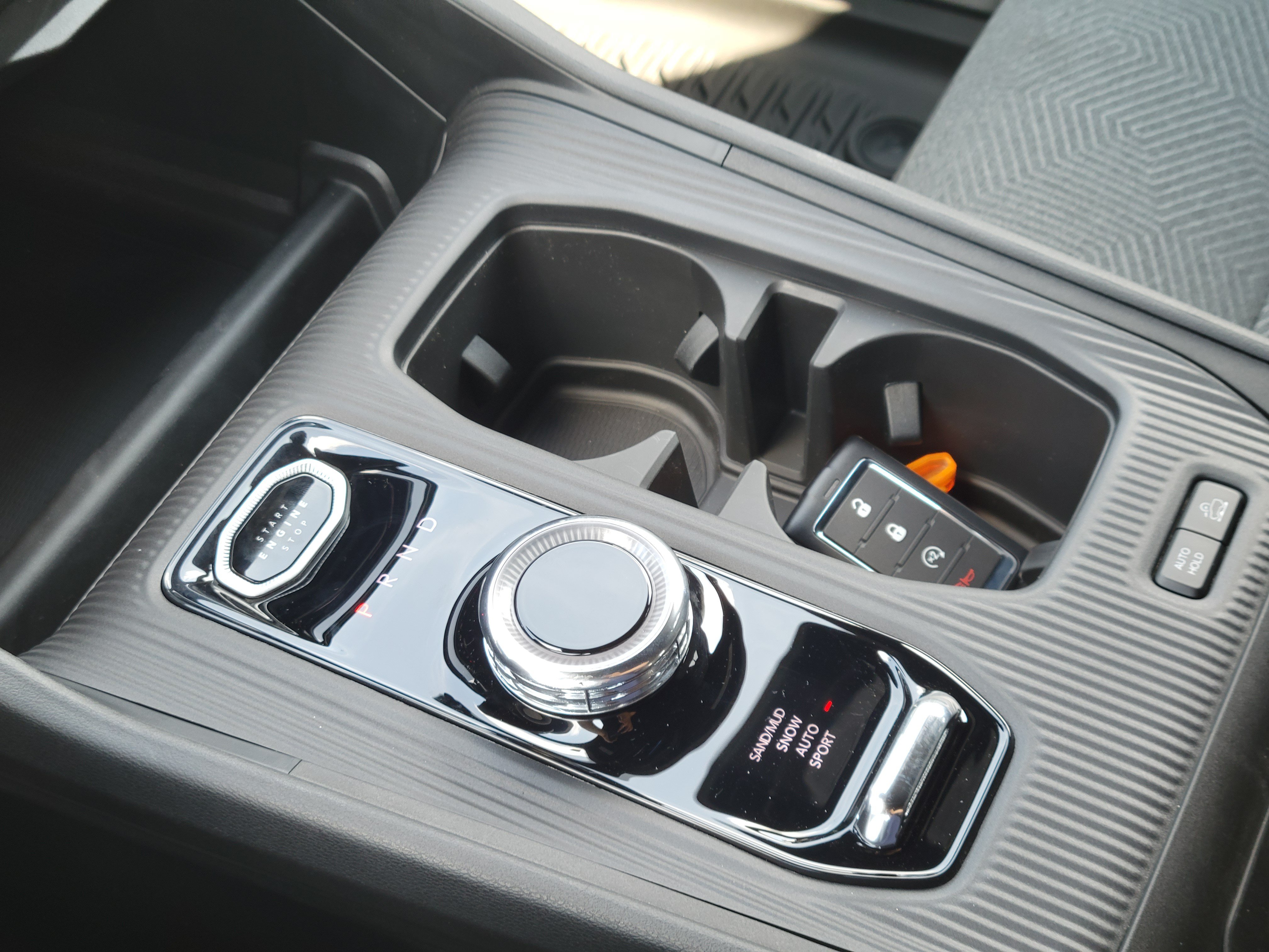 New 2026 Jeep Cherokee Laredo AWD/4WD image 15