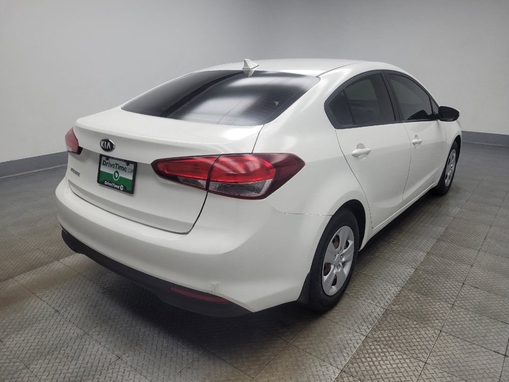 Used 2017 Kia Forte LX FWD image 9