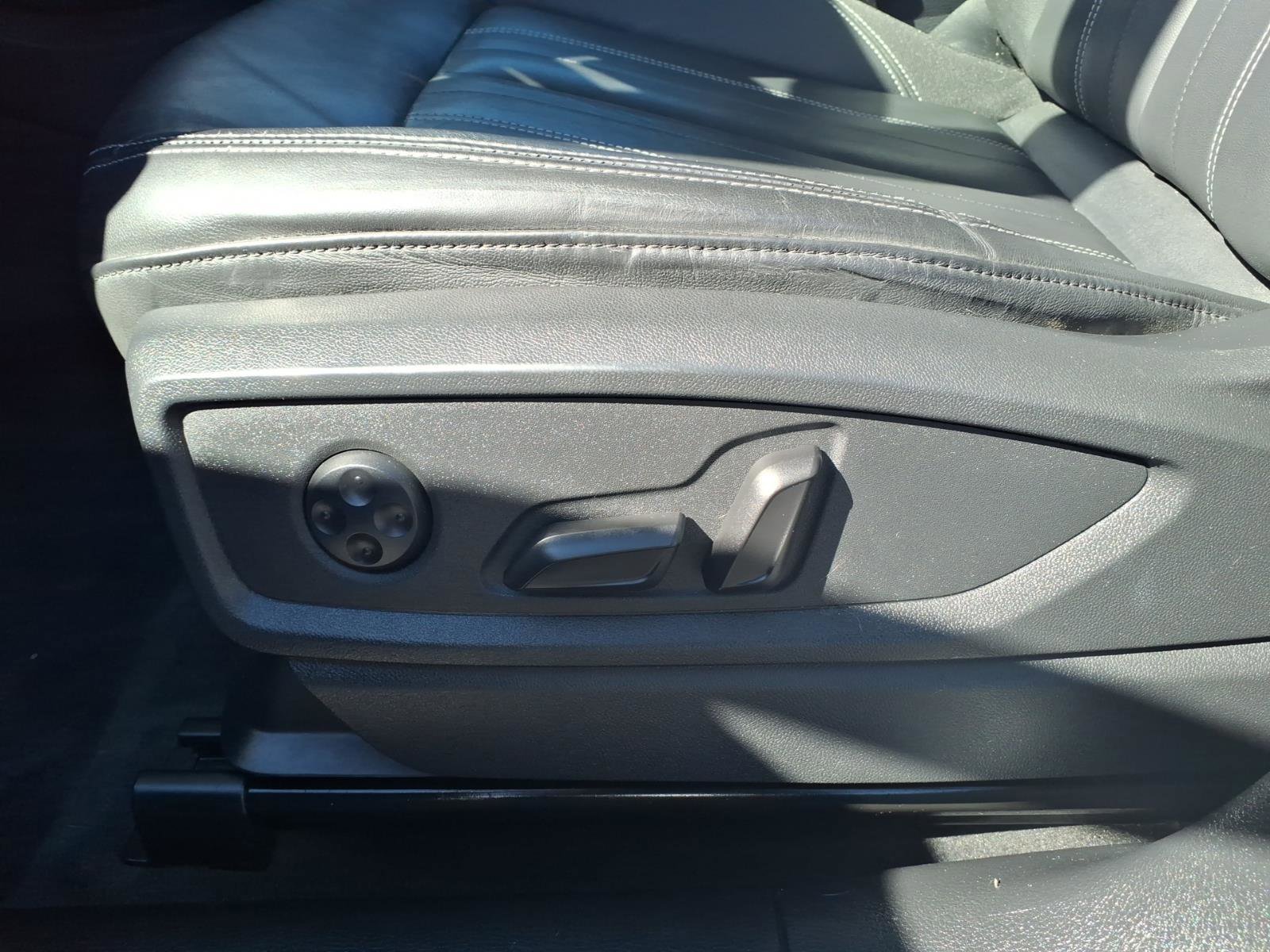 Used 2021 Audi Q5 Premium image 20