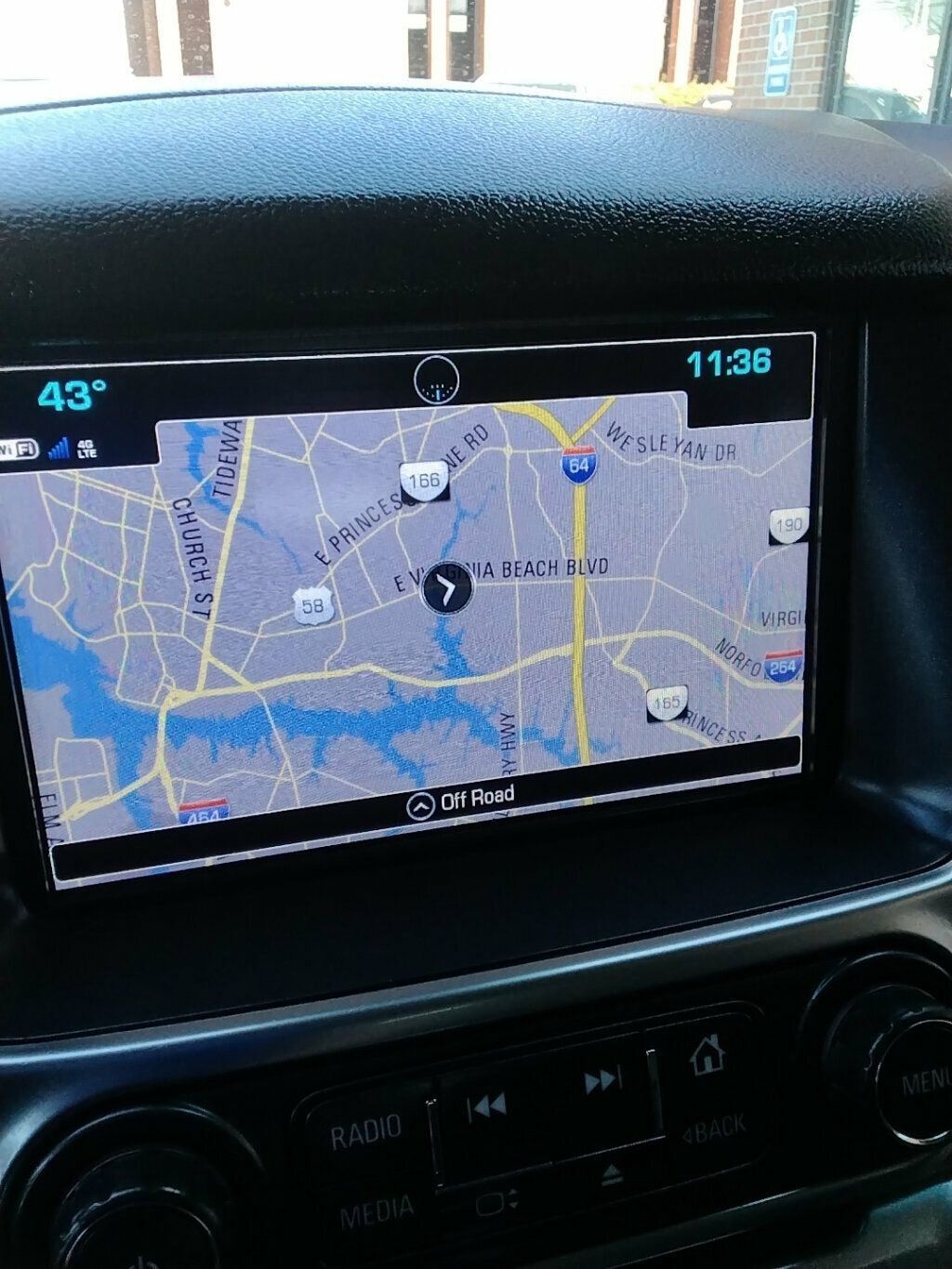 Used 2019 Chevrolet Tahoe LT w/ Luxury Package image 28