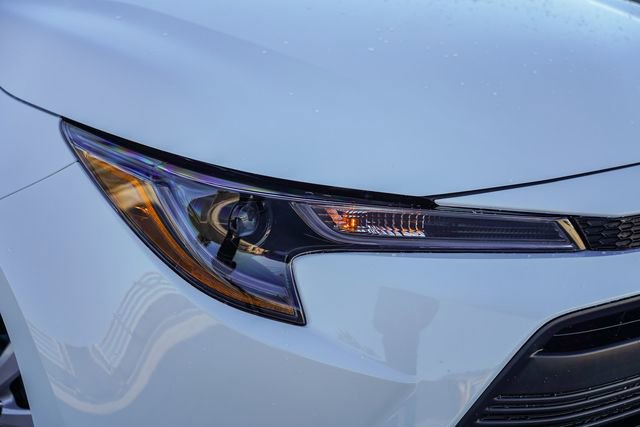 Used 2026 Toyota Corolla LE image 4