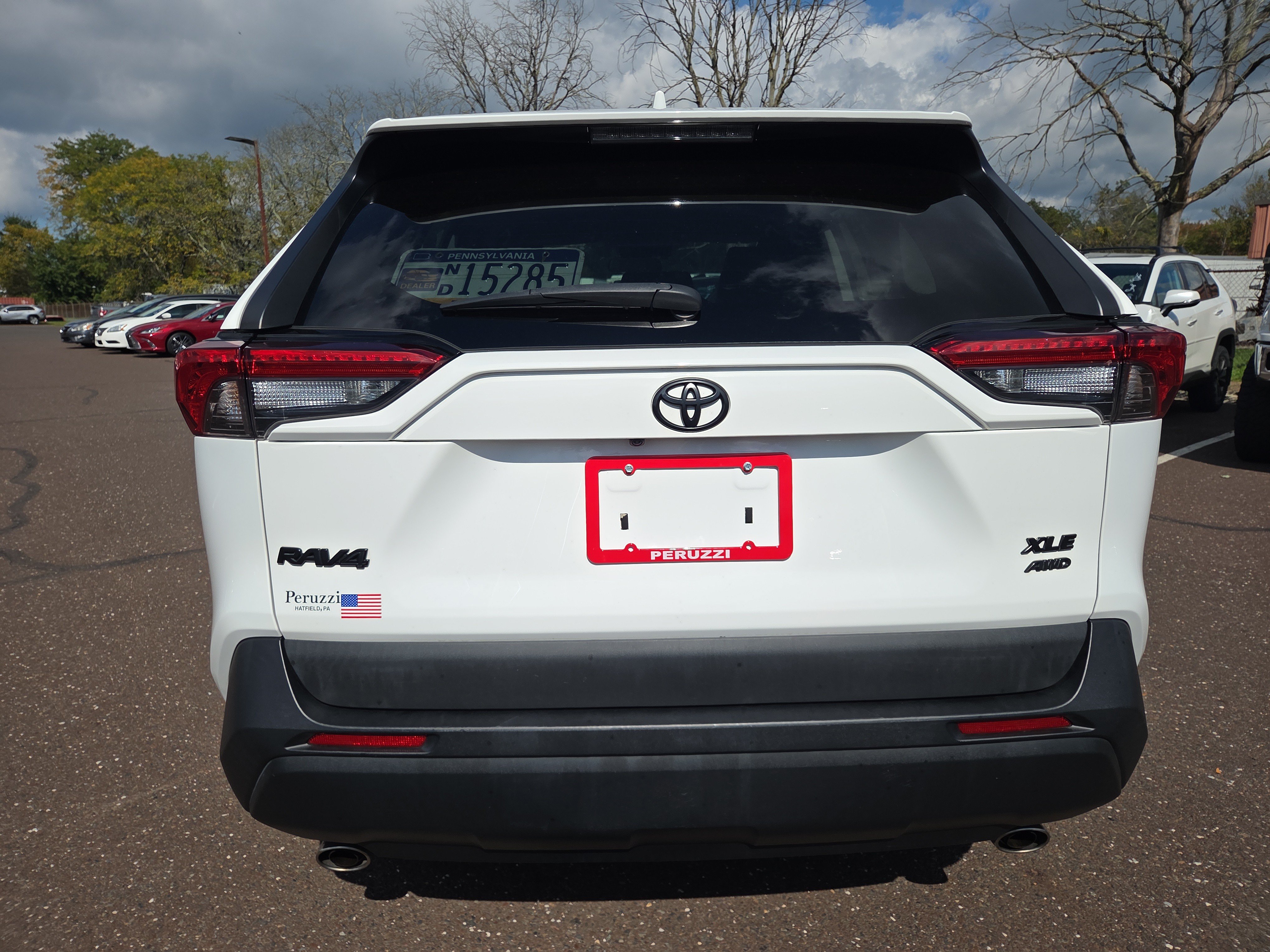 Certified 2021 Toyota RAV4 XLE w/ XLE Grade Weather Package AWD/4WD image 4